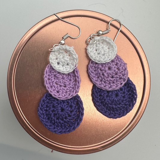 Triply Knotty Danglies