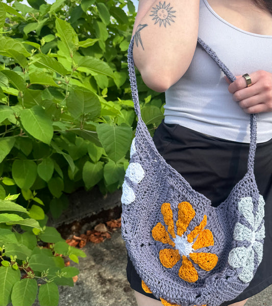 Large Daisy Crescent Bag